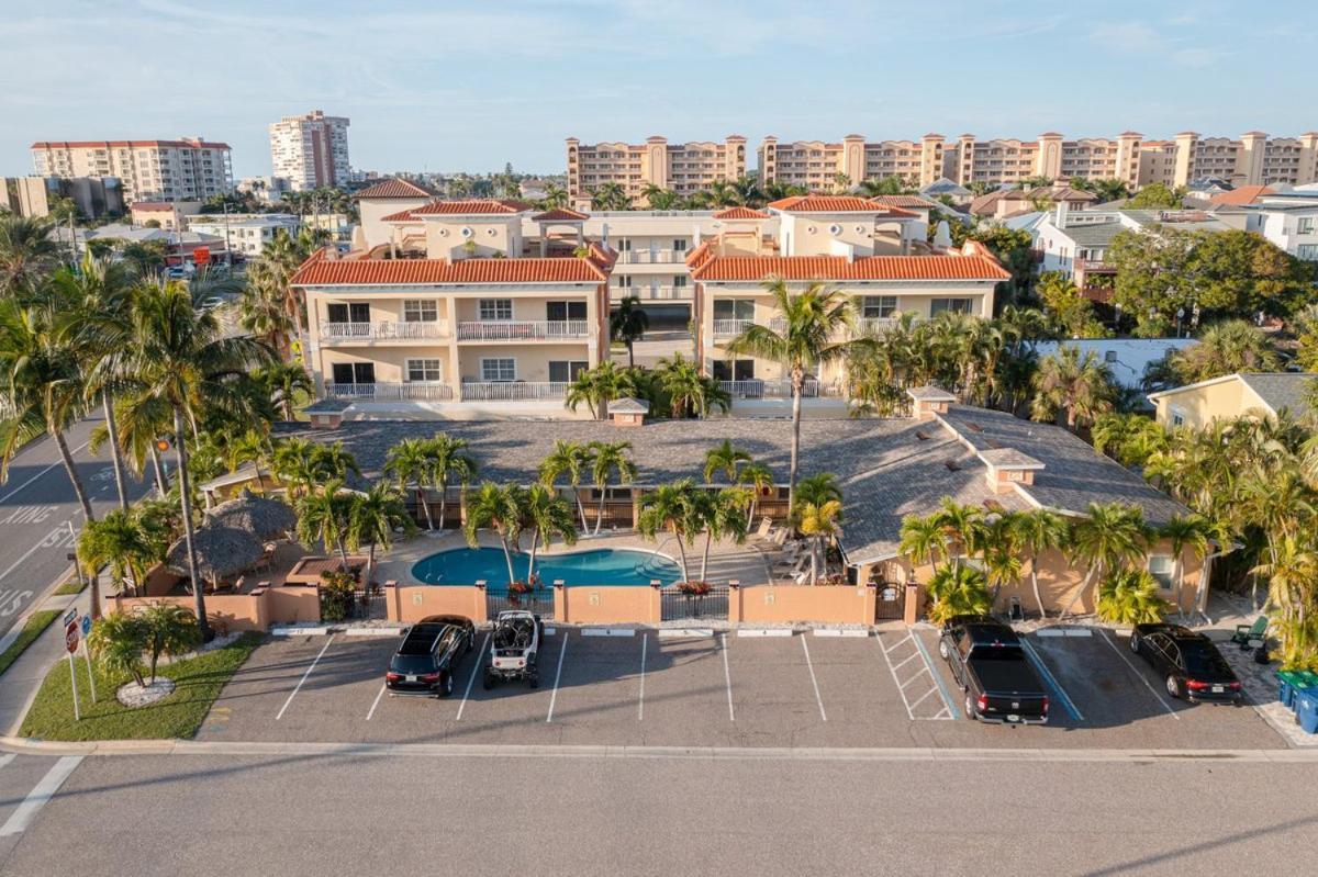 Walkable To Restaurants And Steps To The Beach! - Coconut Villa'S Suite 10 St. Pete Beach Zewnętrze zdjęcie