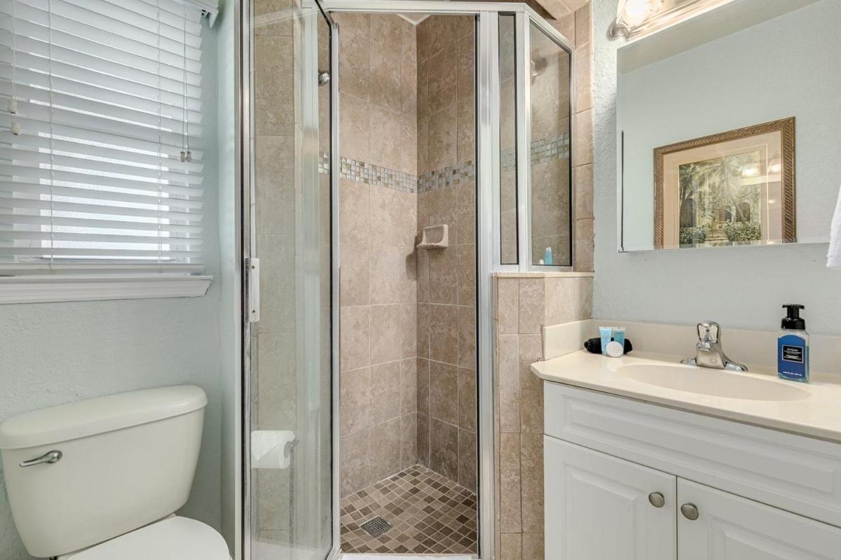 Walkable To Restaurants And Steps To The Beach! - Coconut Villa'S Suite 10 St. Pete Beach Zewnętrze zdjęcie